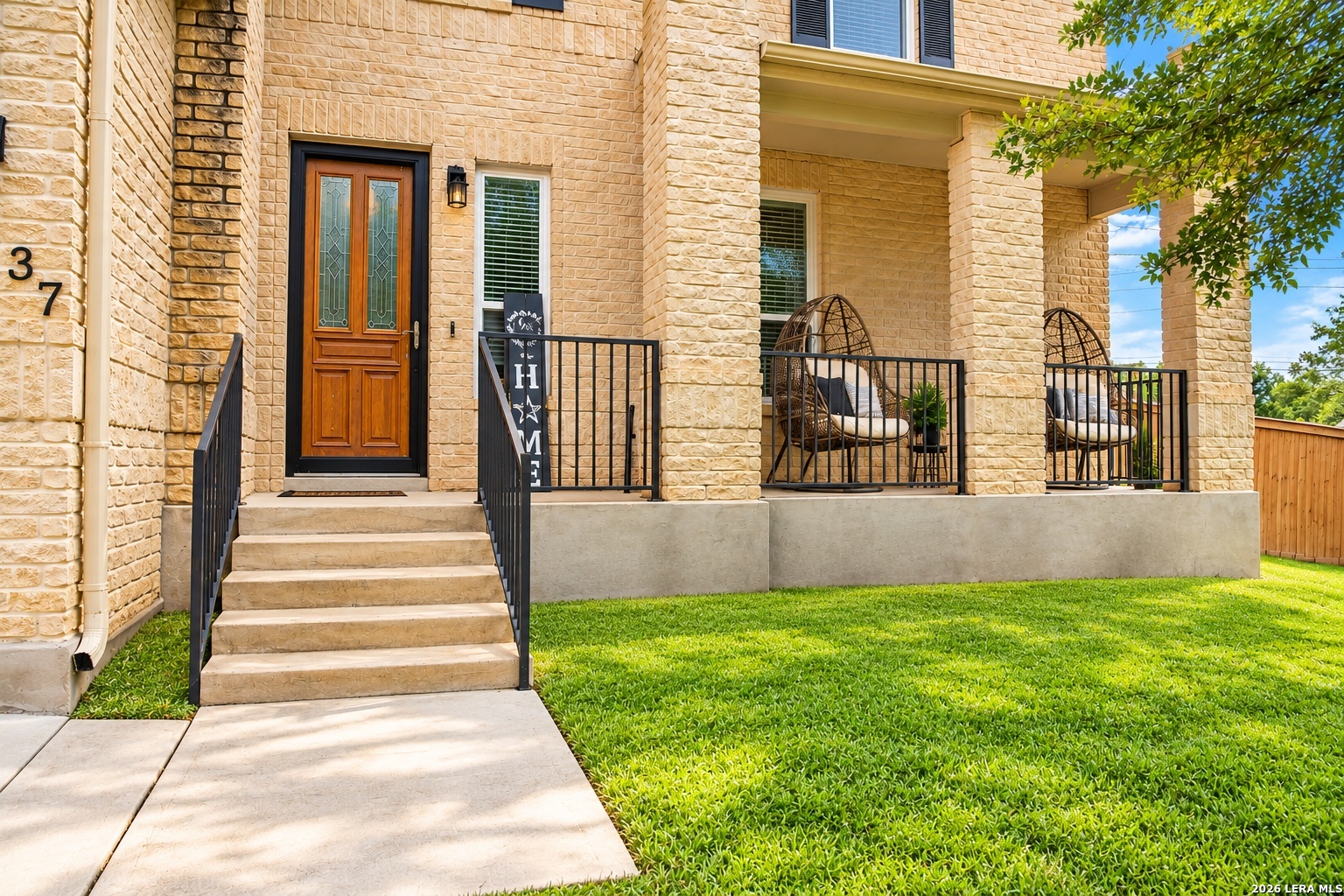 137 Springtree Shadow, Cibolo, TX 78108 — photo 2