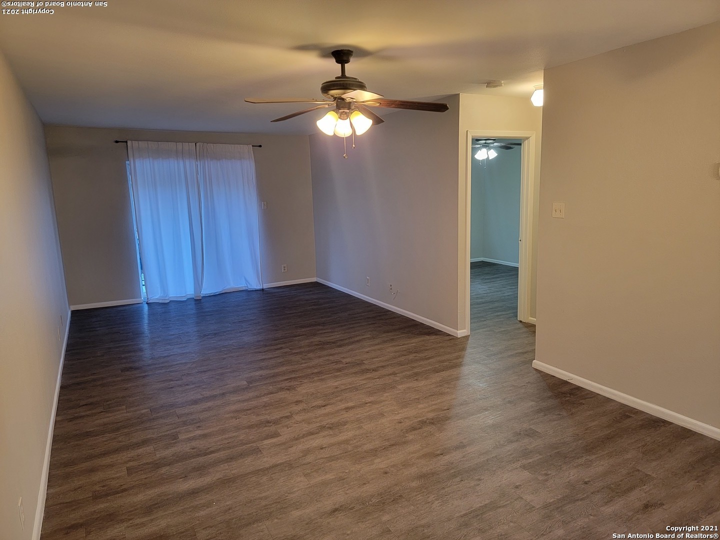 923 Vance Jackson Road Unit 1004 — photo