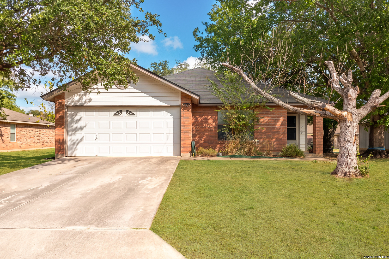 516 Denise Drive — photo
