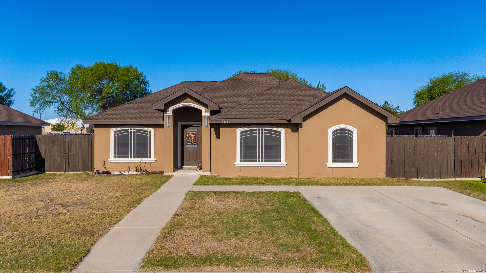 2470 Elizabeth Circle — photo