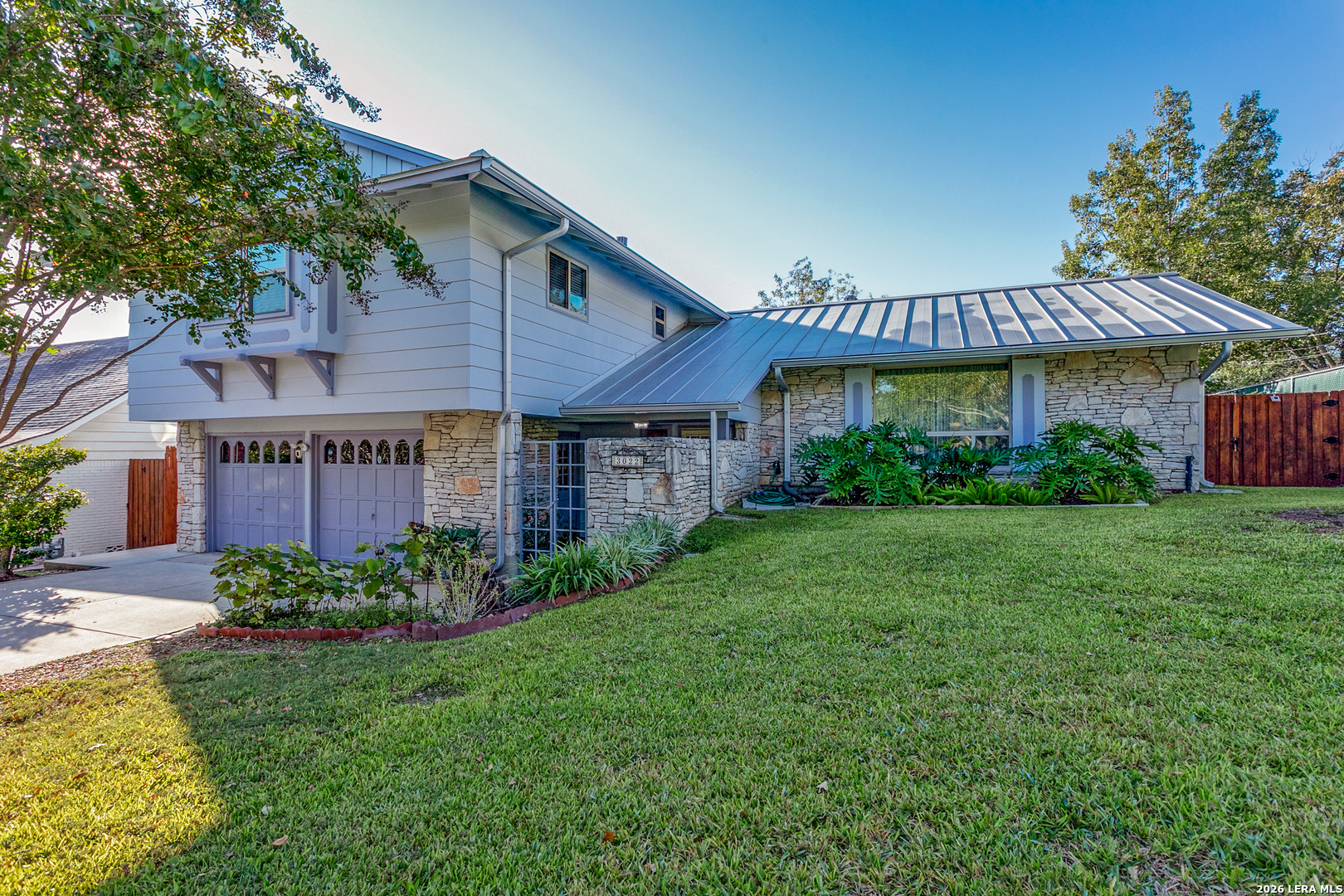 3022 Knight Robin Drive — photo
