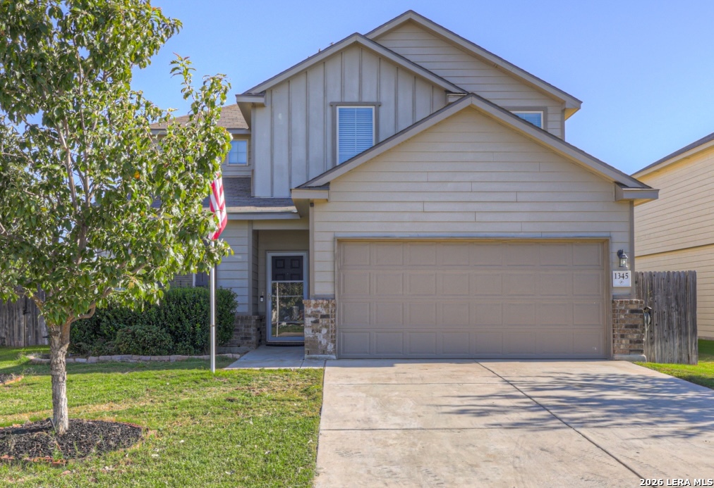 1345 Kelly River Street — photo