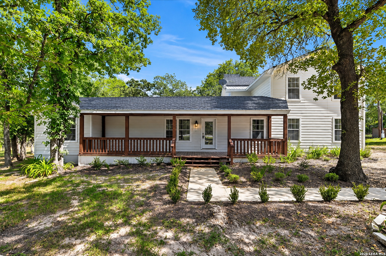 241 Oak Hollow Drive — photo