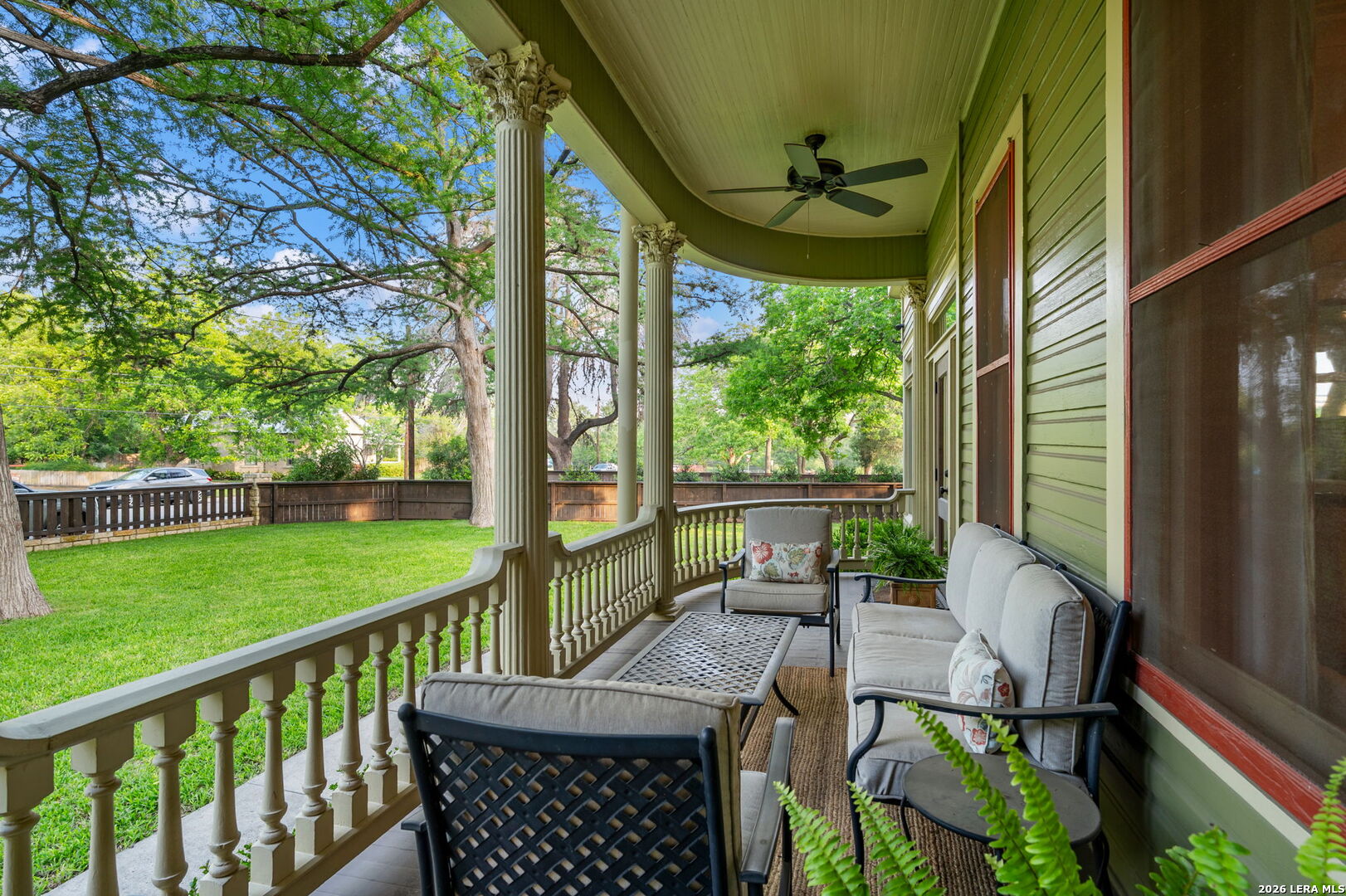 116 Pecan Street — photo