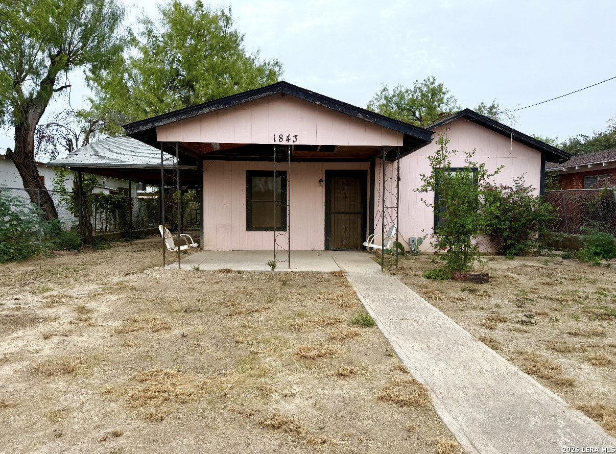 1843 Quarry Street — photo