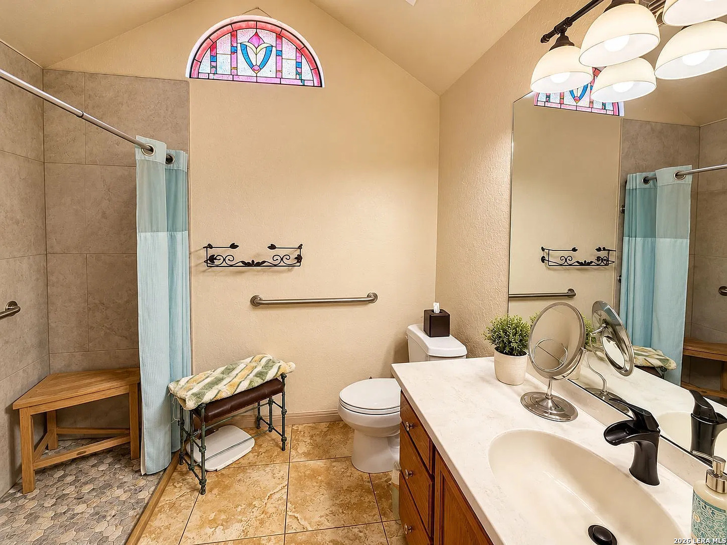 15811 White Cap Drive, Lytle, TX 78052 — photo 3