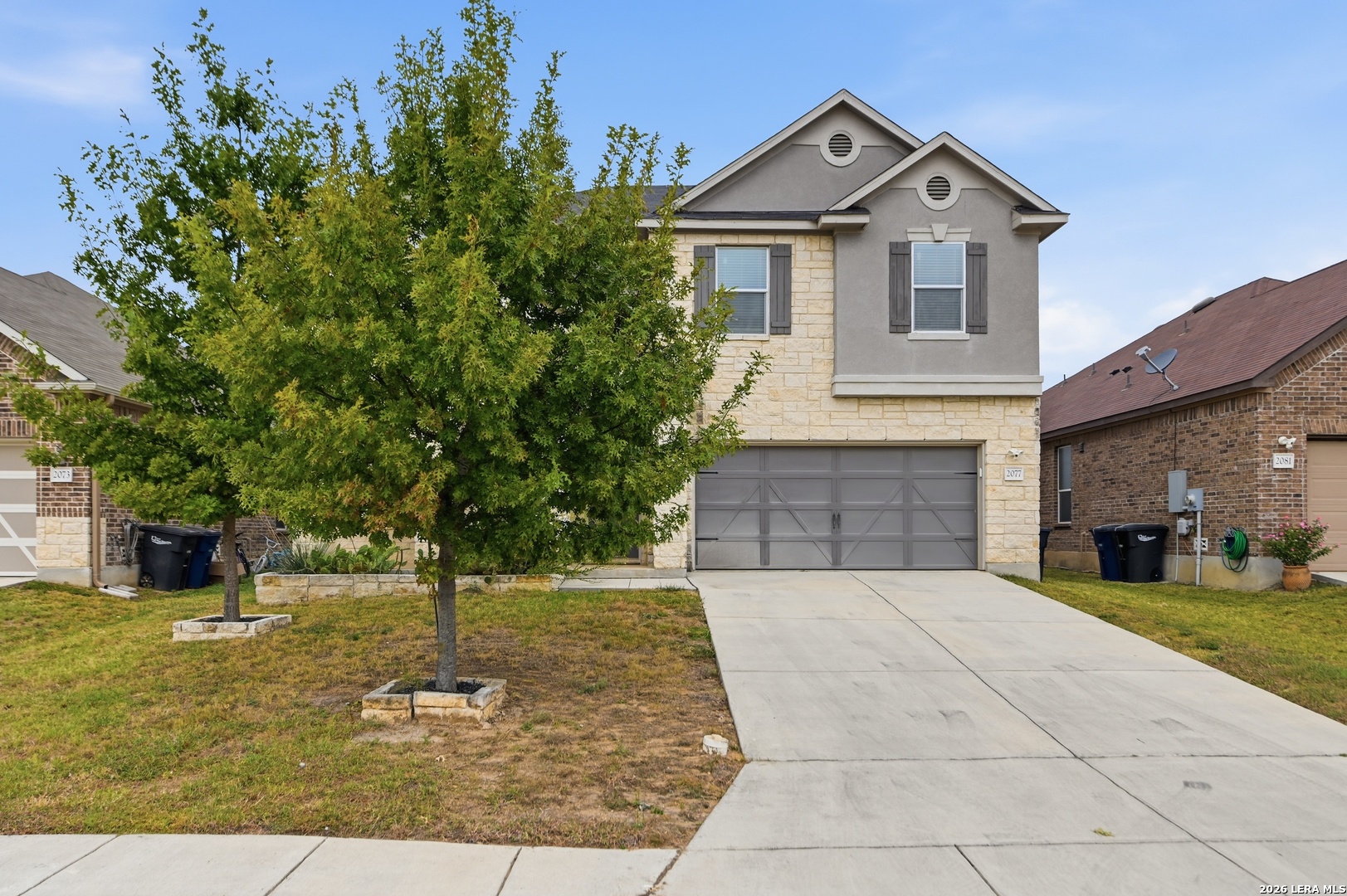 2077 Oxbow Circle — photo
