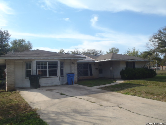 404 Short Avenue — photo