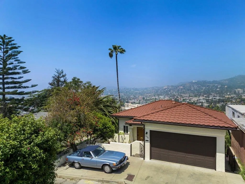 2133 Mayview Drive — photo