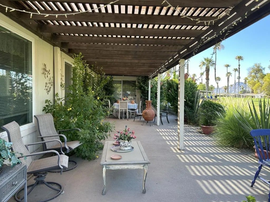 73450 Country Club 190 — photo