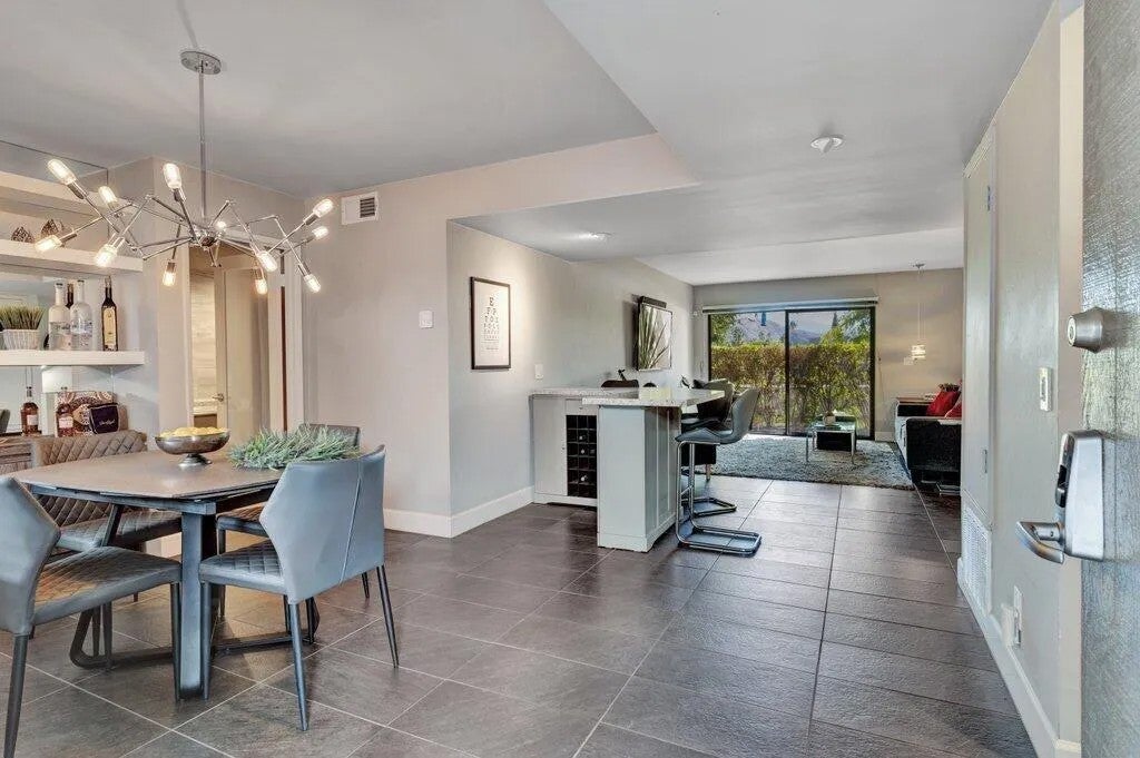 1050 E Ramon Road 3 — photo