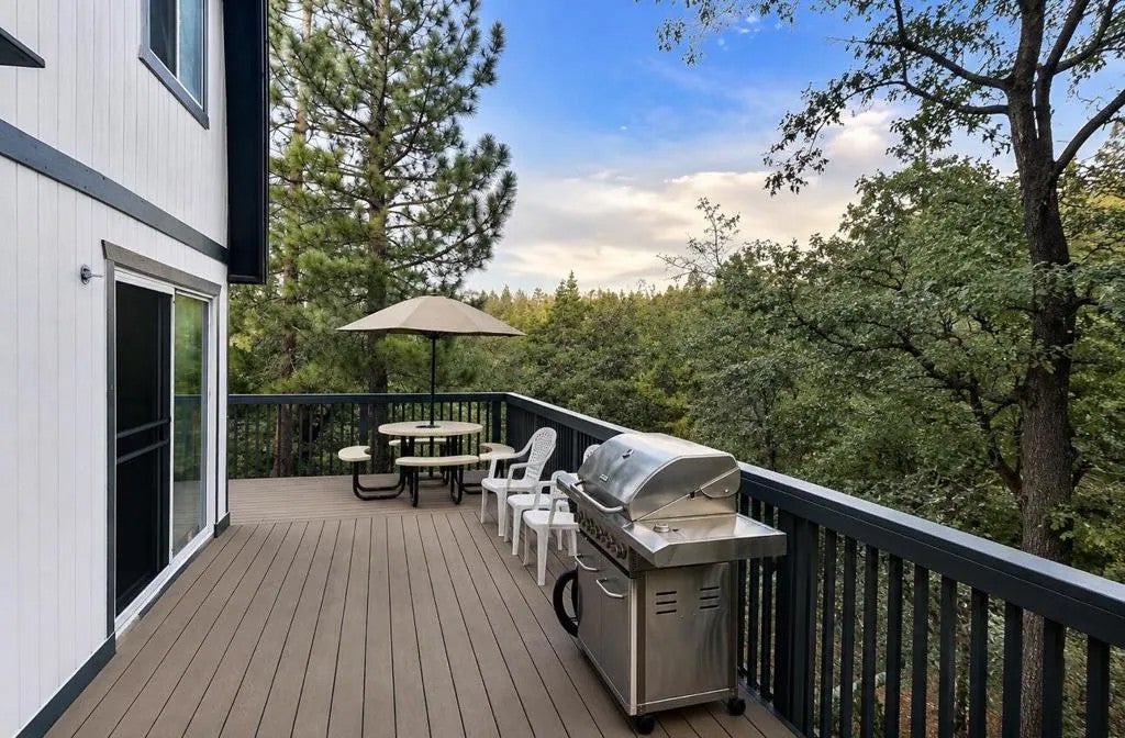 43289 Shasta Road — photo