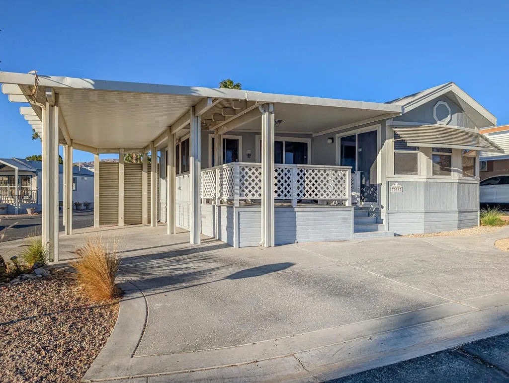 70200 Dillon 517 — photo