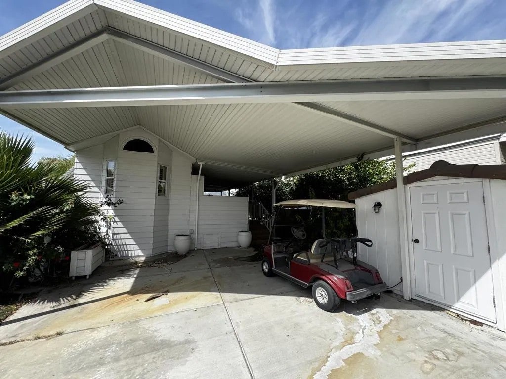84136 Avenue 44 788 — photo