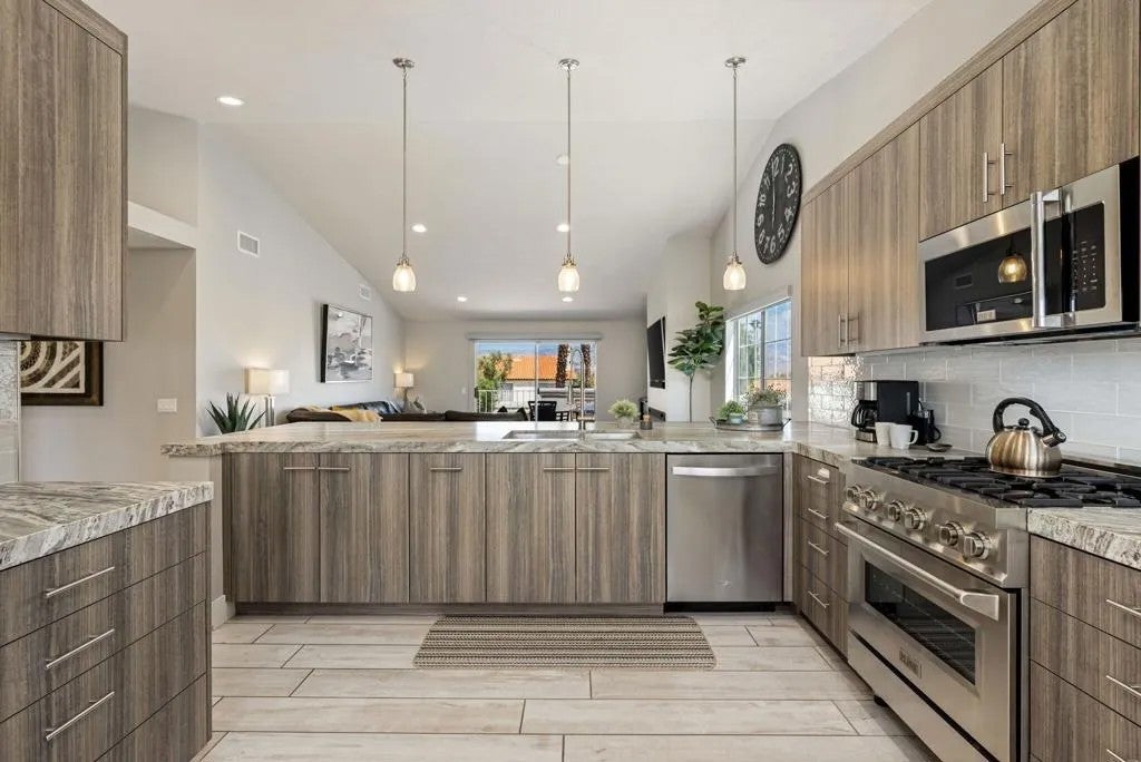 172 Torrey Pine Drive — photo