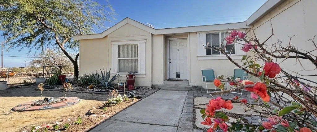 1023 S Marina Drive — photo