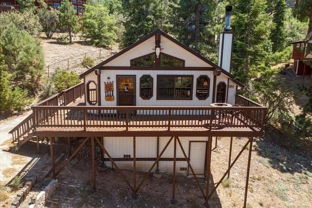 819 Cameron Drive — photo