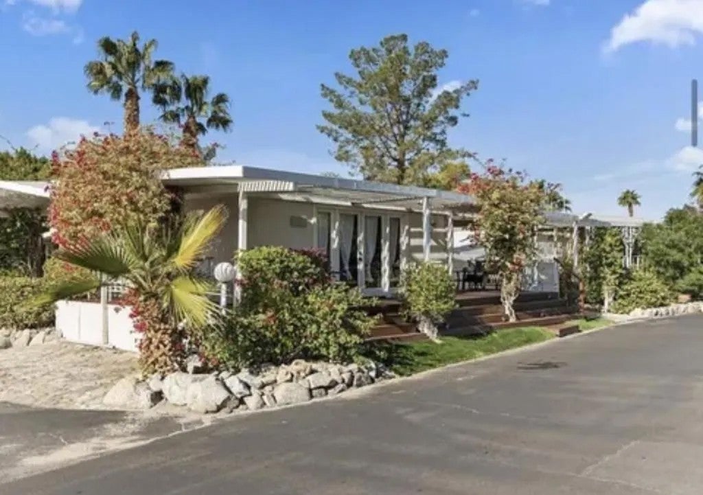 74711 Dillon Rd Spc 749 — photo