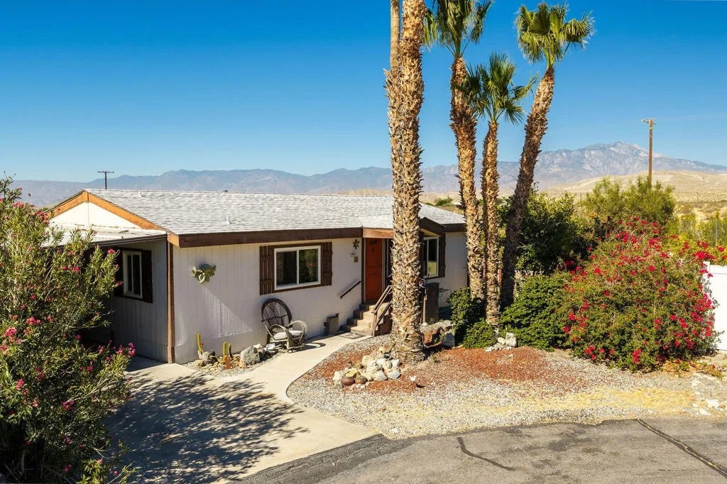 74711 Dillon 416 — photo