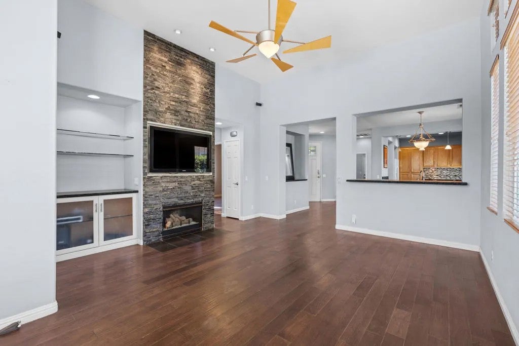 29604 Sandy Court — photo
