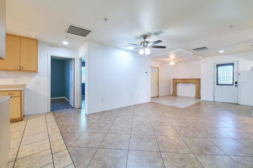 85815 Avenida Raylynn — photo