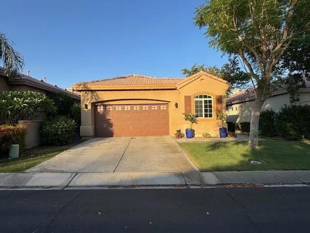 48934 Biery Street — photo