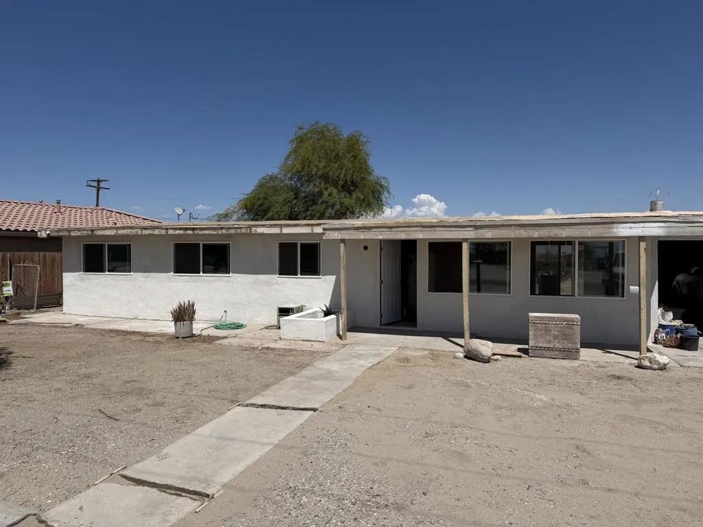 2502 Harbor Drive — photo
