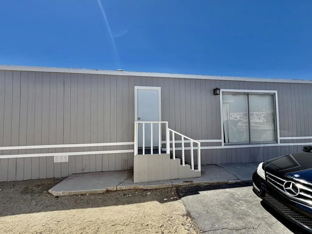 17069 N Indian Canyon — photo