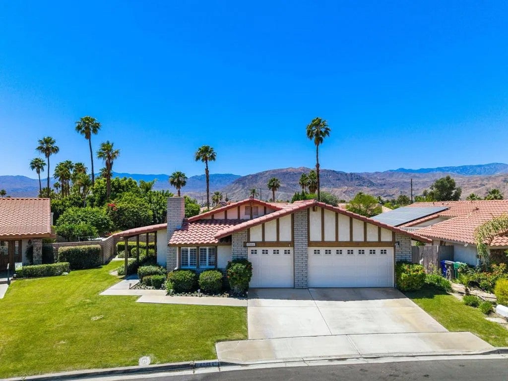 40464 Periwinkle Court — photo