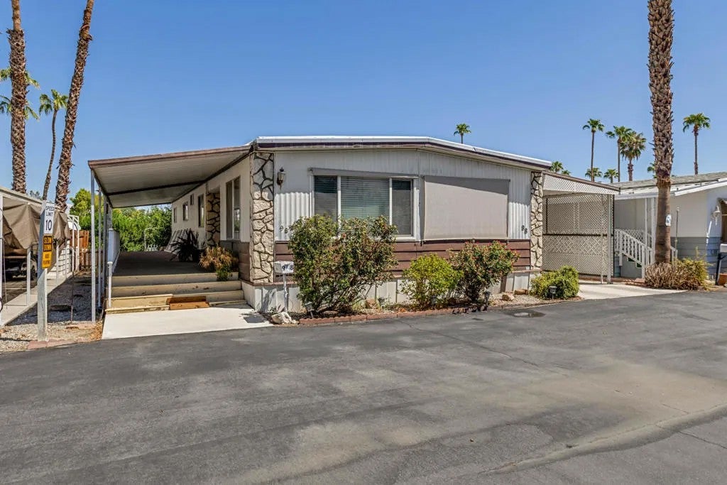 43155 Portola 98 — photo