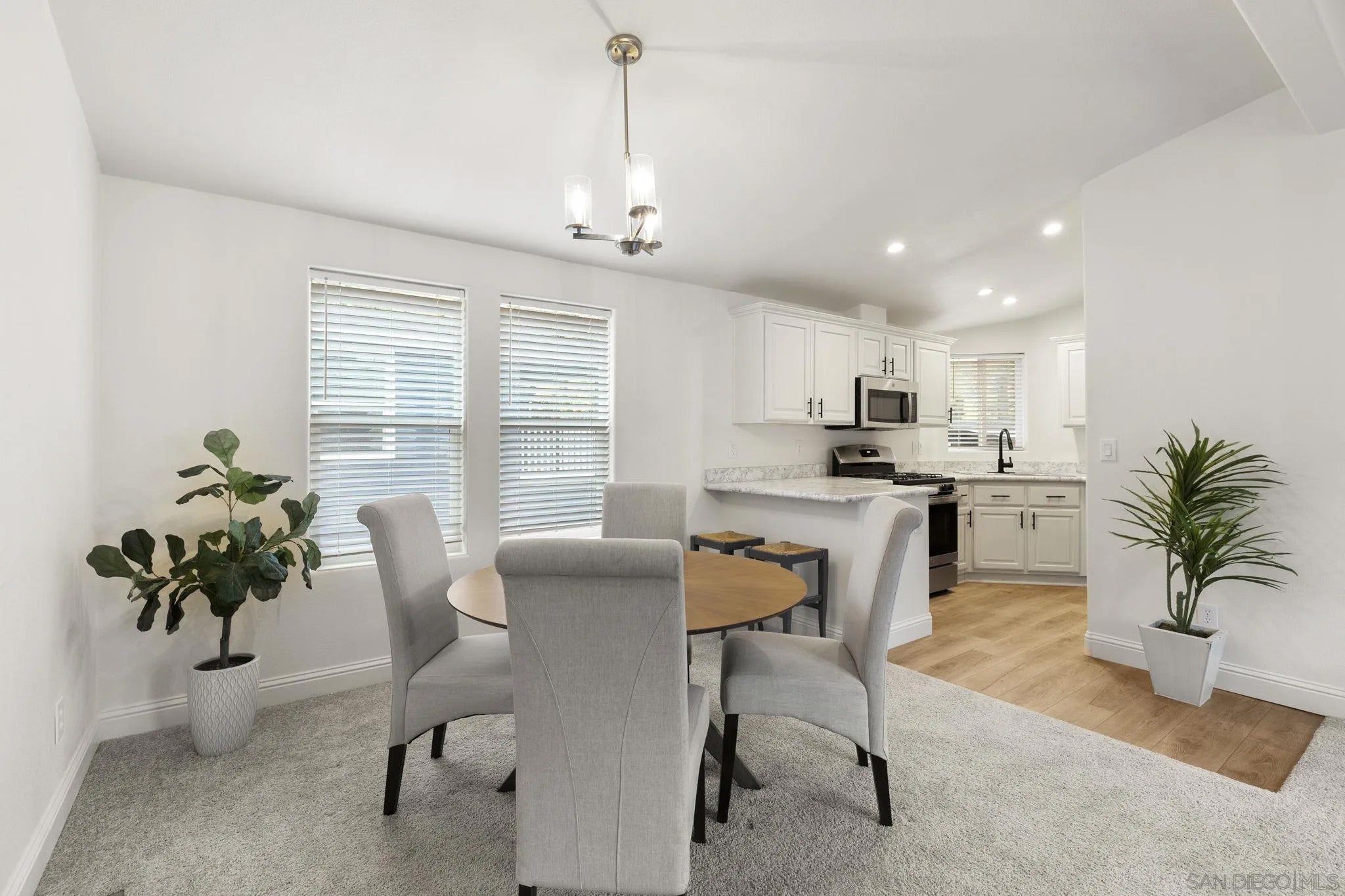 22899 Byron Rd 77 — photo