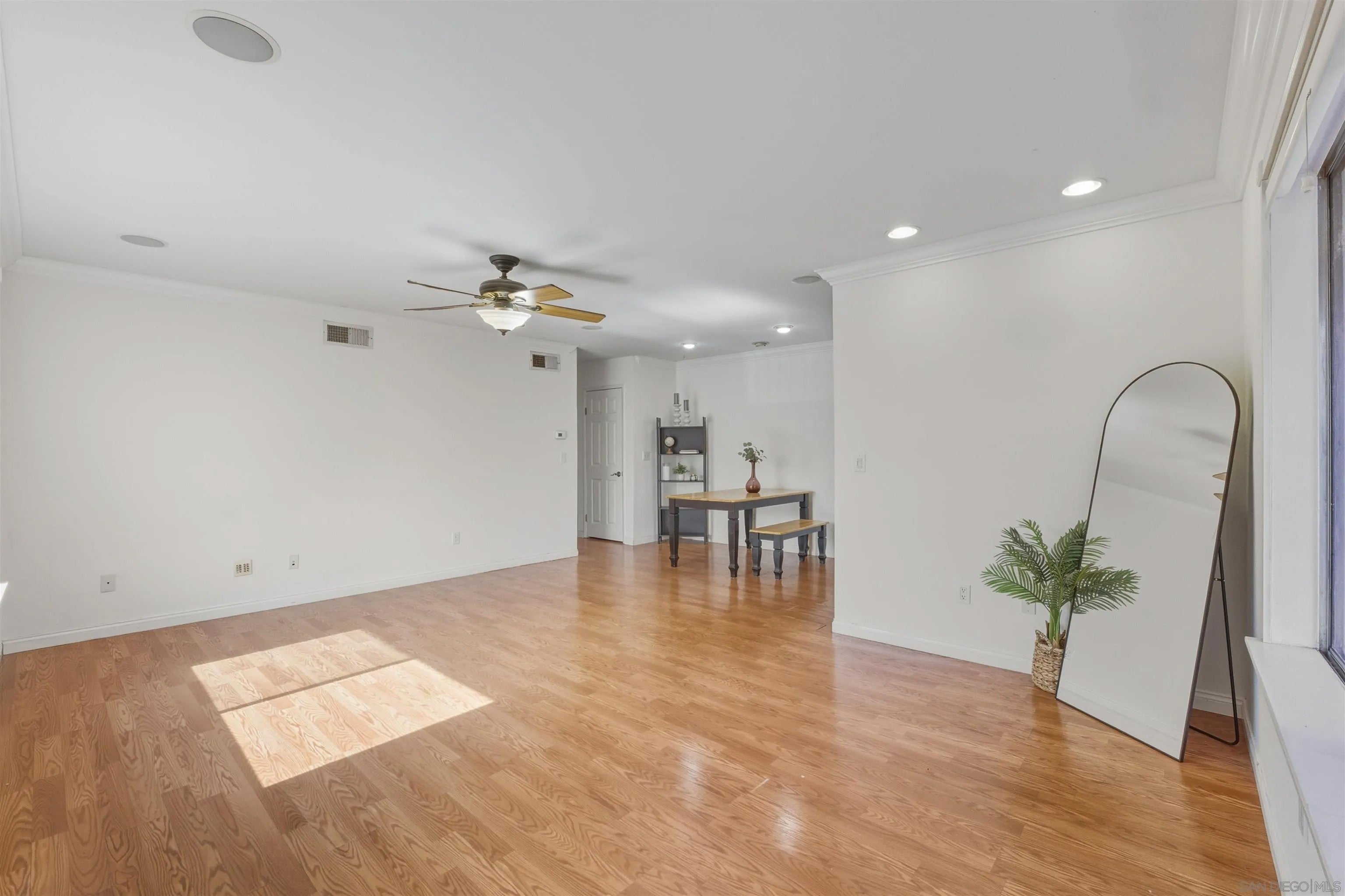1701 Summertime Dr — photo