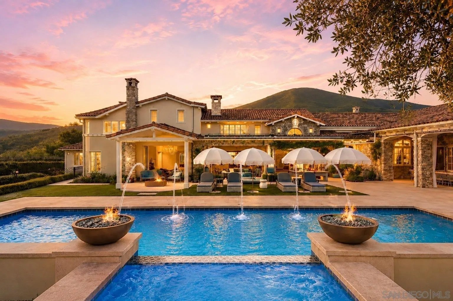 6709 Calle Ponte Bella — photo