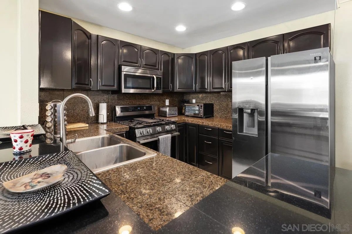 4049 Carmel View Rd 75 — photo