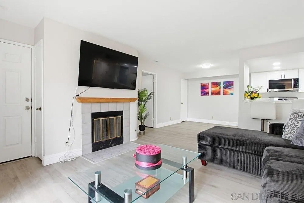 9418 Twin Trails Dr 102 — photo