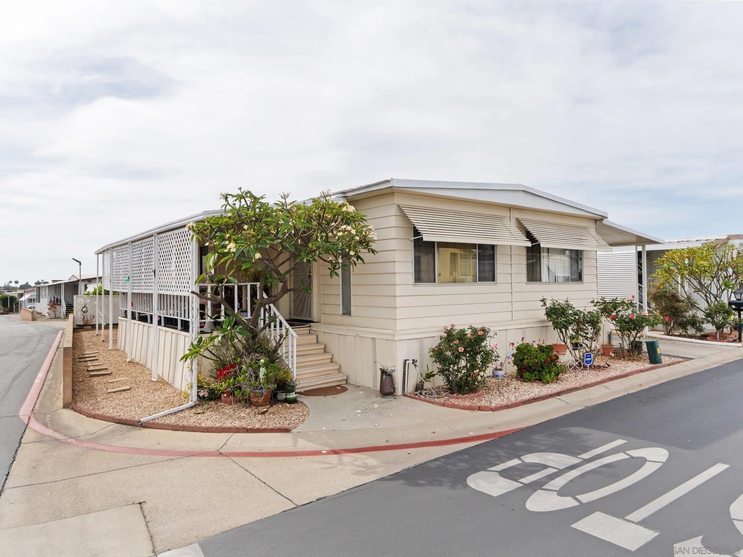 1506 Oak Drive 34 — photo
