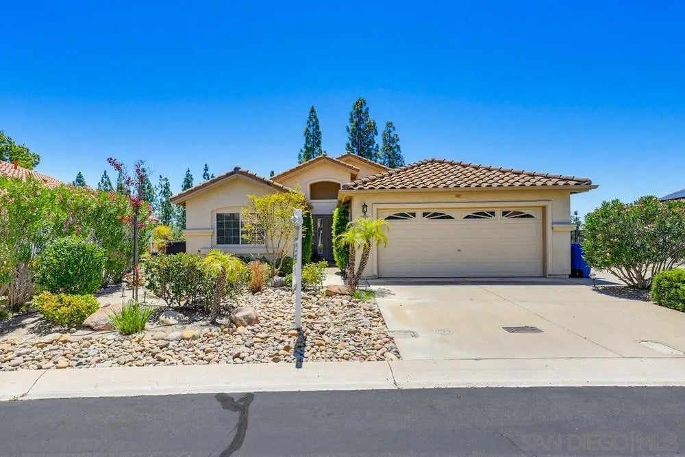 2501 Columbine Drive — photo