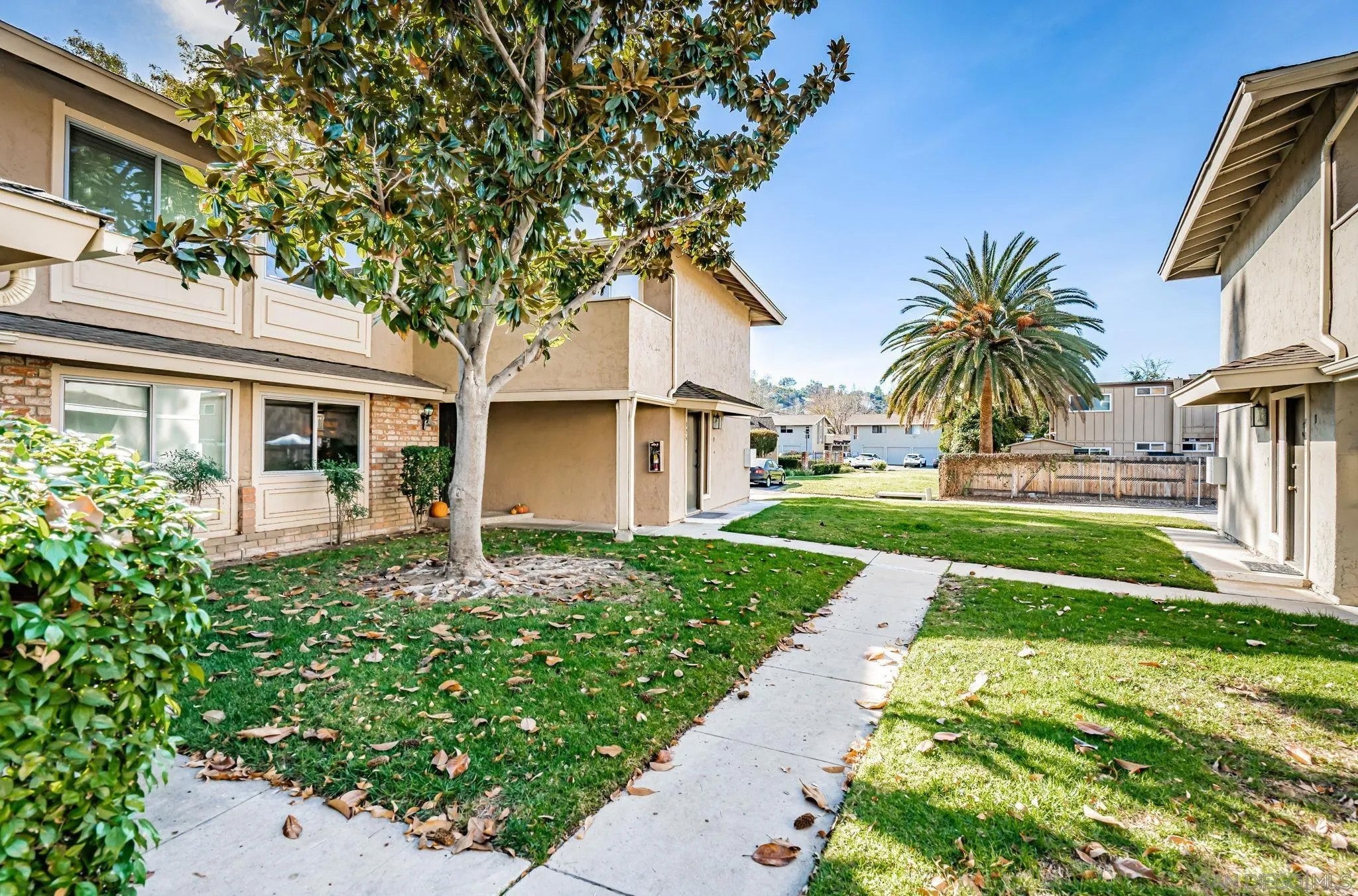 904 Amistad Court C — photo
