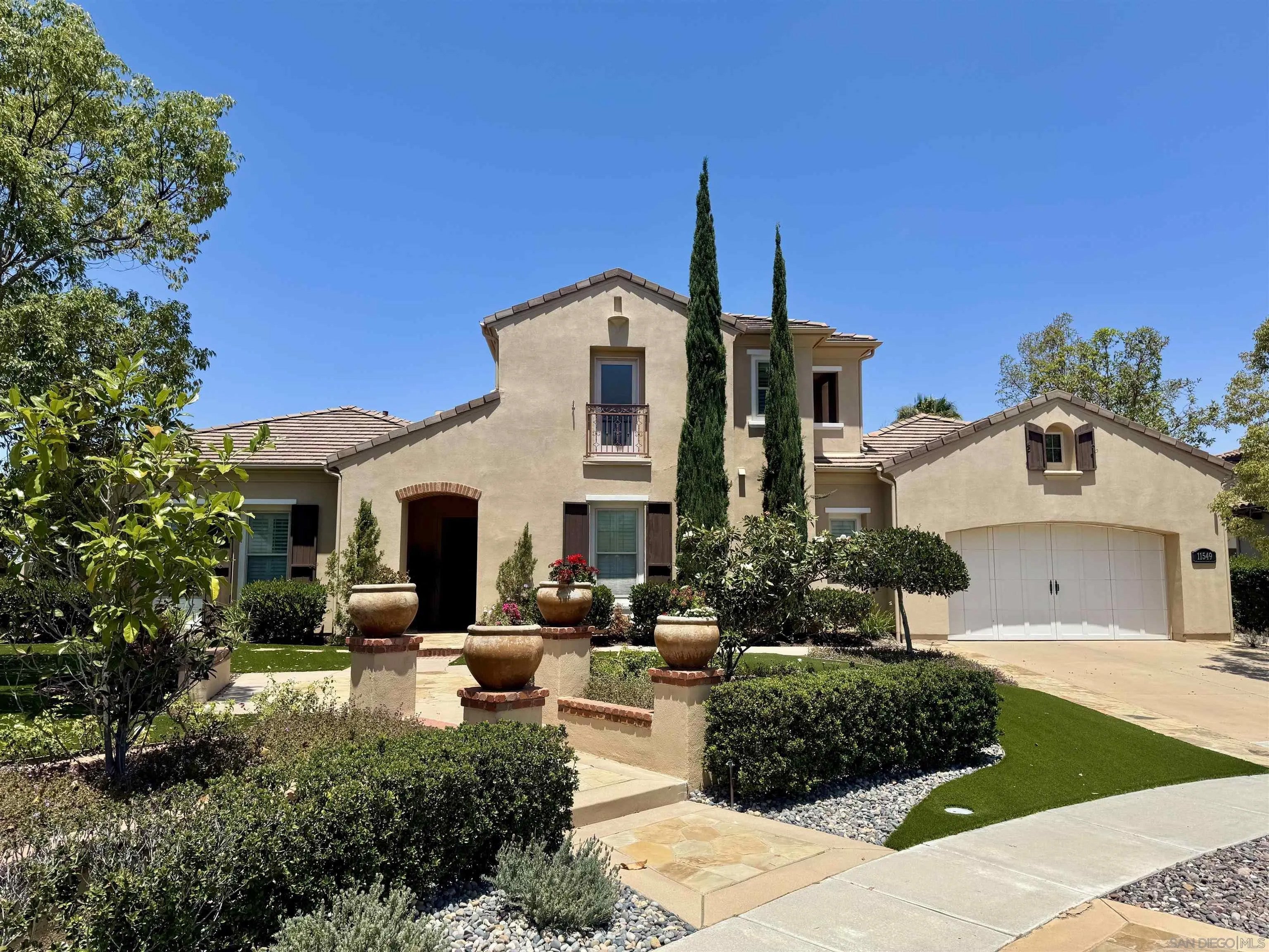 11549 Edgewood Pl — photo