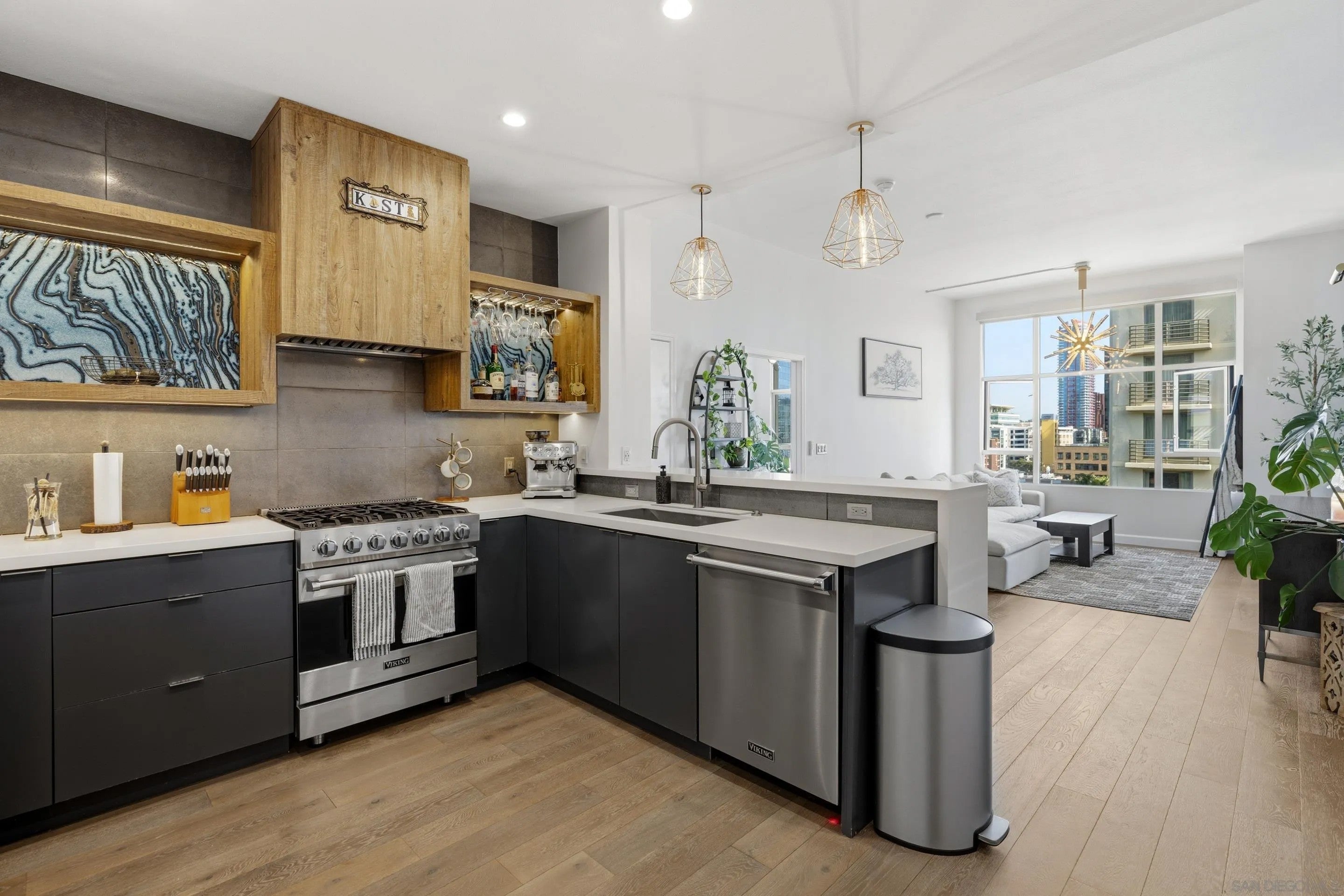 530 K St 1015 — photo