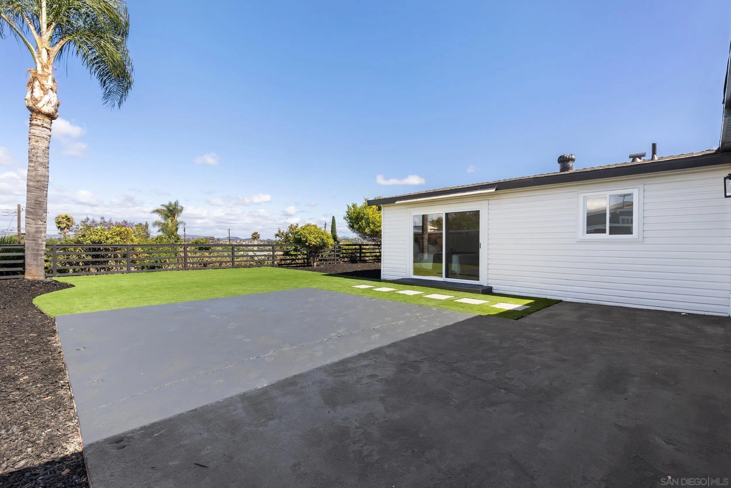 2846 Cedar Rd — photo