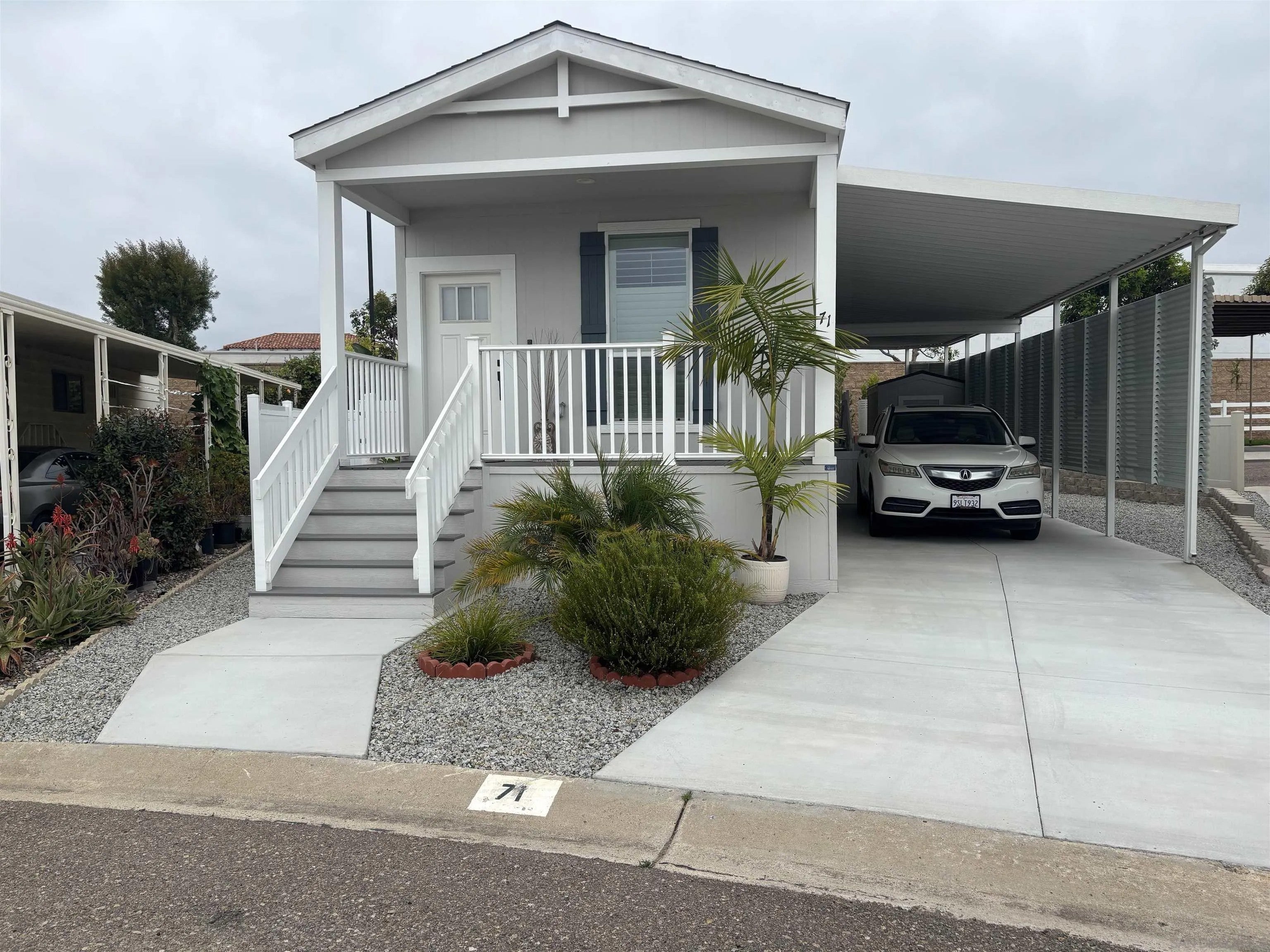 10771 Black Mtn Rd 71 — photo