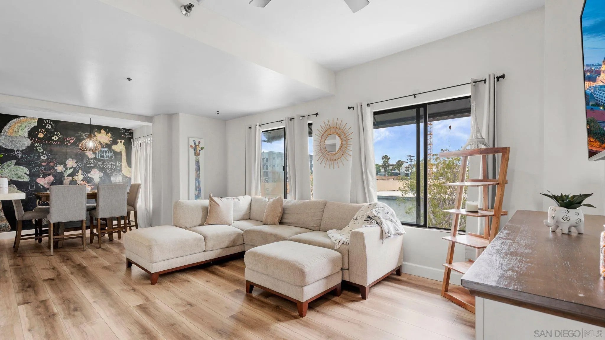 2828 University Ave Unit 307 — photo