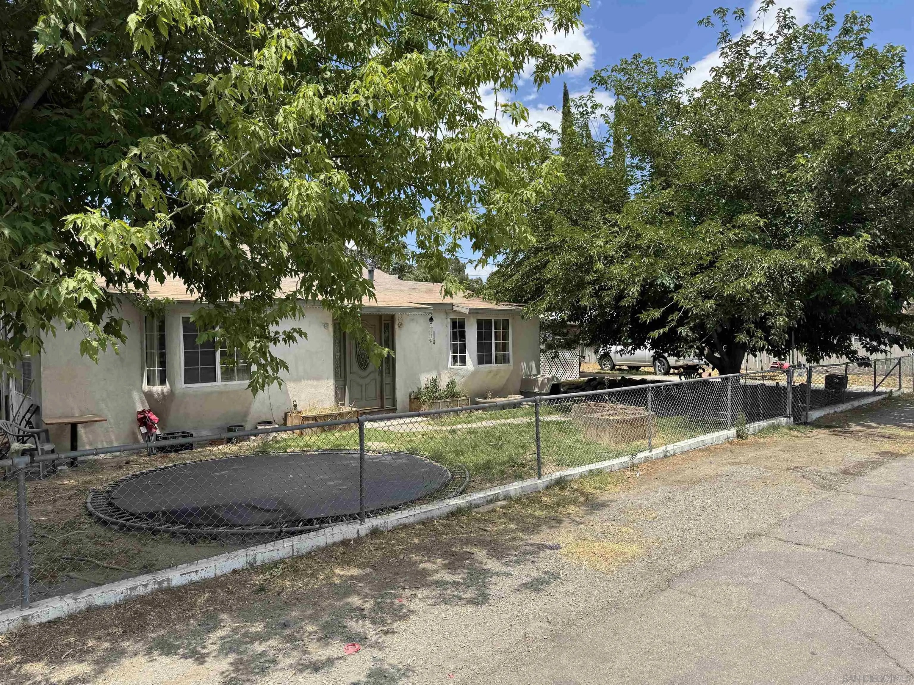 44622 Holtville Ave — photo