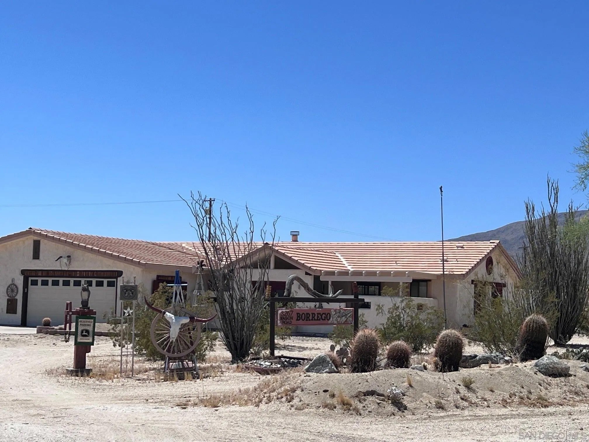 3267 Wagon Rd — photo