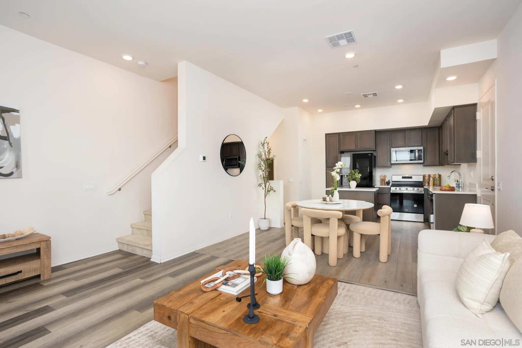 2024 Luzon Lane Unit 5 — photo