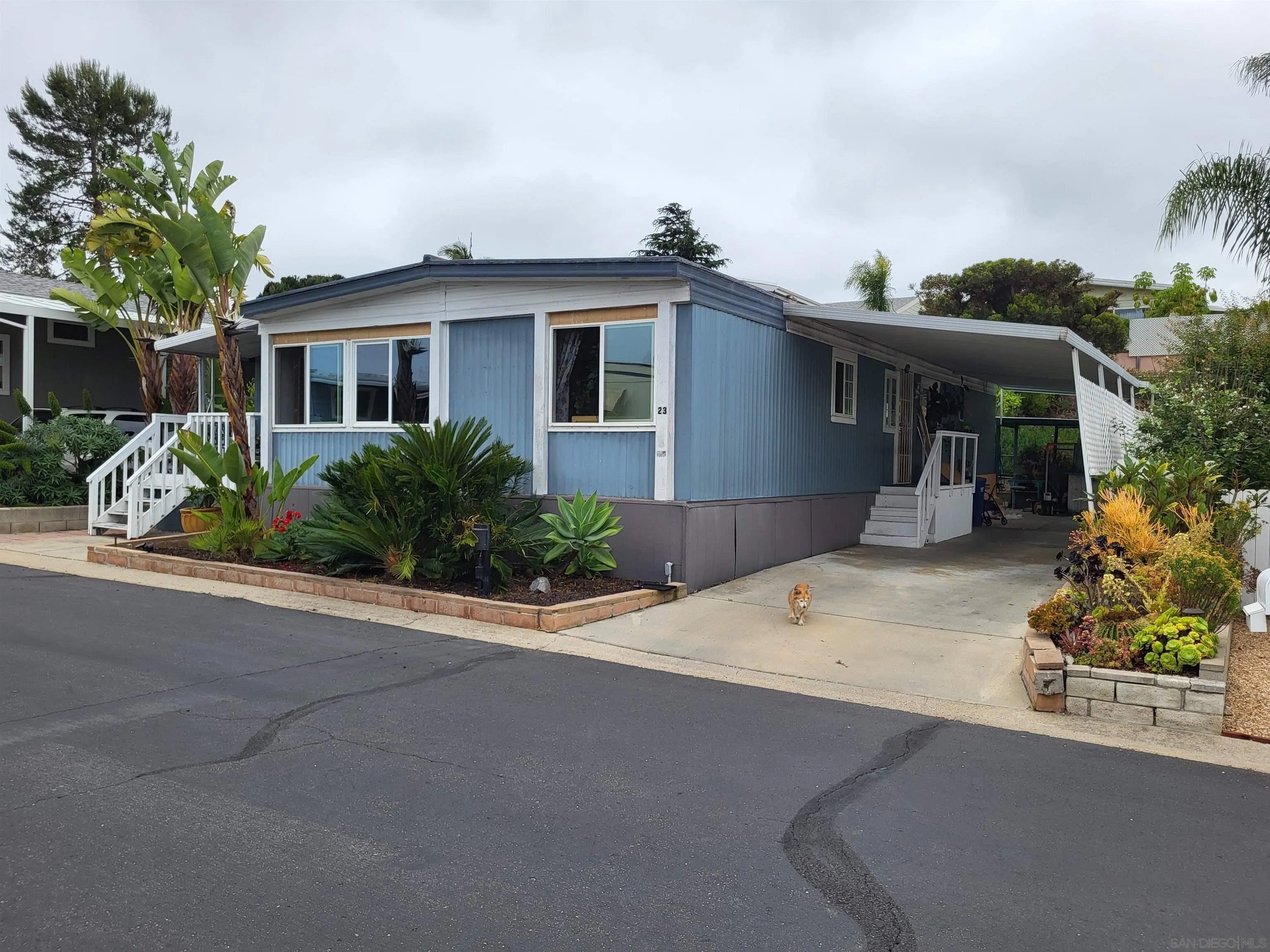 444 N El Camino Real 23 — photo