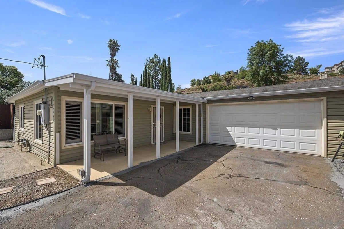 1157 Via Loma Vista — photo