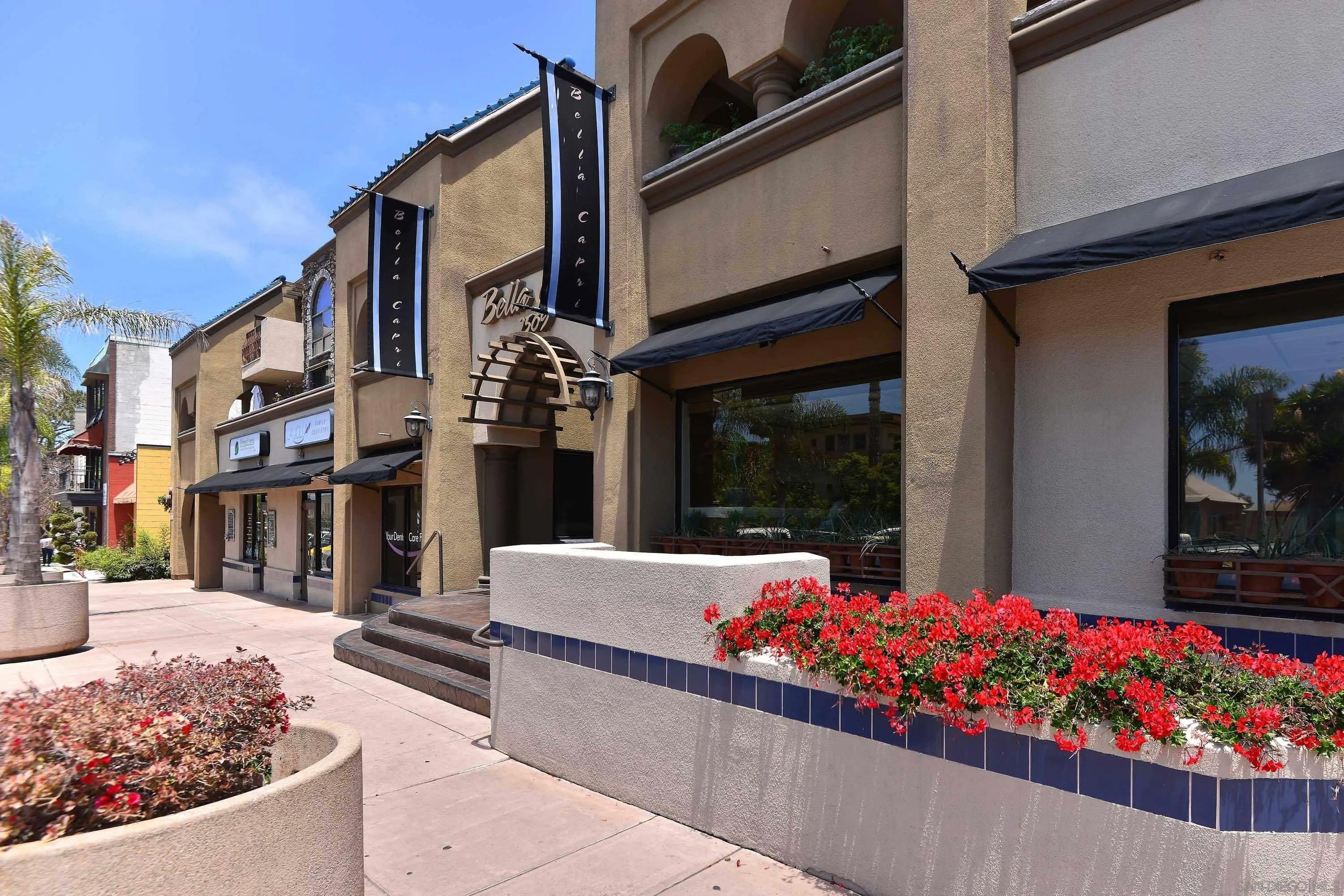 7509 Draper Ave 306 — photo