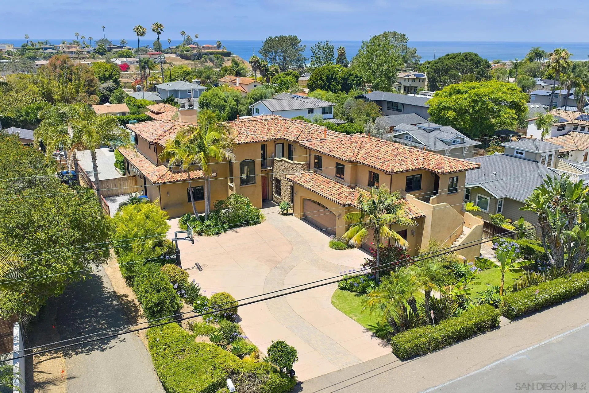 645 N. Rios — photo